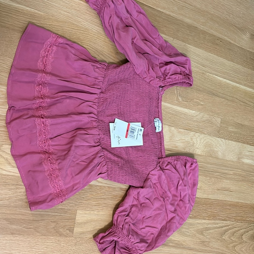 Extra small women’s shirt